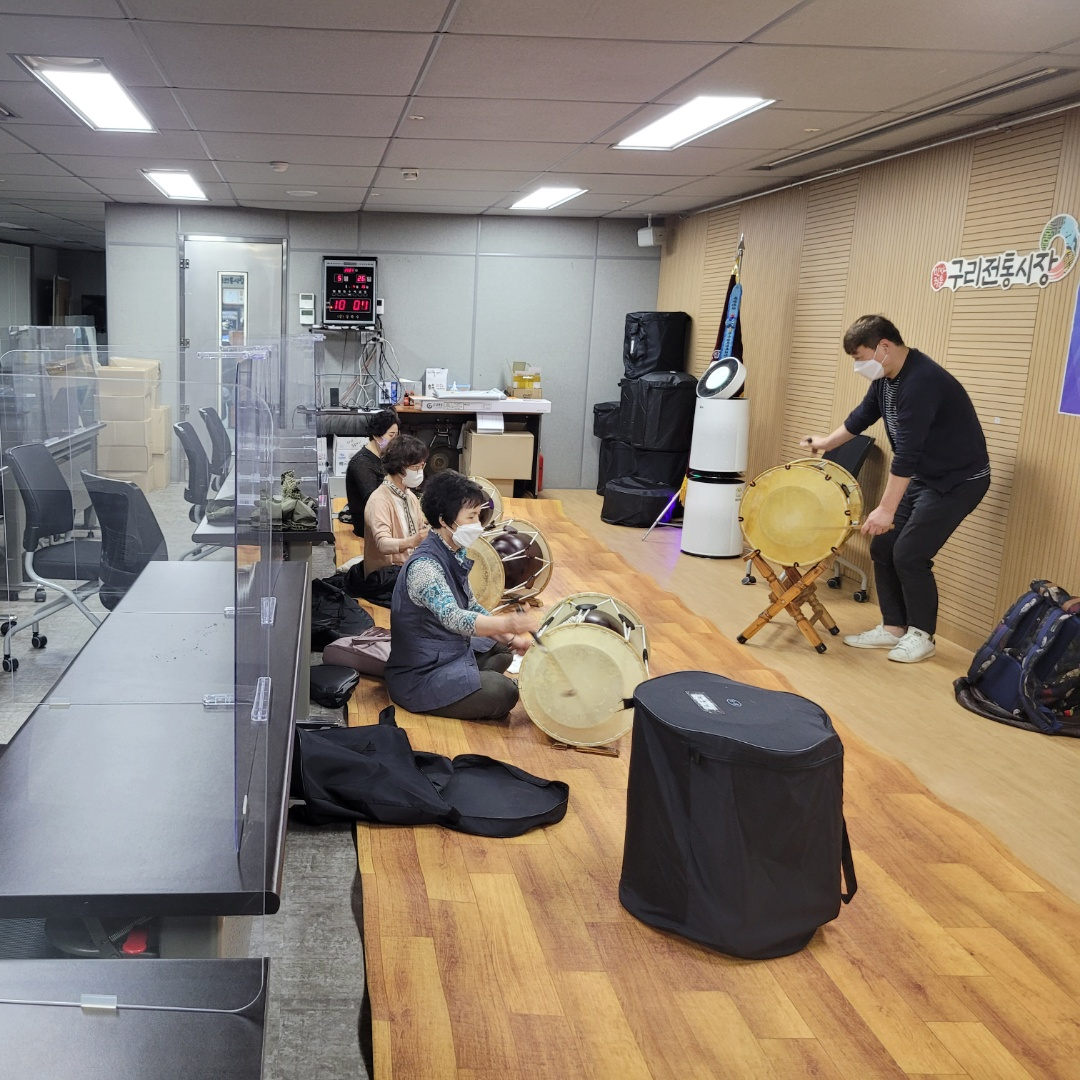 행복한 거리 이미지